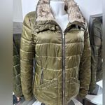 Bongo  woman’s large puffer coat Photo 0
