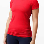 Lululemon  NWT Swiftly Tech Short Sleeve 2.0 Red Hip Length Size 10 Photo 0