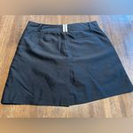IZOD  XFG Skort - size 4 Photo 1