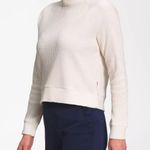 The North Face Women's Long-Sleeve Mock Neck Chabot Photo 2