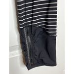 Lululemon  Runday Crop Size 10 Parallel Stripe Black White Zipper Ankle Photo 5