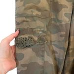 Old Navy Vintage Y2K  Mid-Rise Camo Cargo Pants Size 14 Photo 2