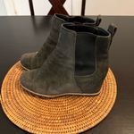 UGG  wedge Stylish Grey Suede Ankle Boots size 11 women’s waterproof Photo 1