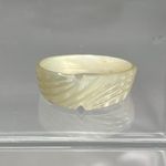 Solid Mother Of Pearl Ring White Photo 1