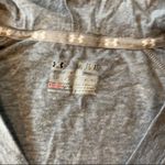 Under Armour Semi-Fitted Heat Gear L/S w/ Hood Photo 1