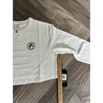 Alphalete  Women’s Dynasty Long Sleeve Crop Tee - White , Size Small Photo 4