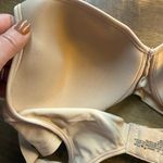 Bali  Sz 36D Comfort Revolution Shaping Wireless Bra DF3463 Nude Photo 4