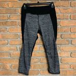 Kyodan Womens XS Leggings Black Gray Athletic Cropped Performance Workout Pants Photo 1