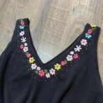 Dress Barn 2000s Black Floral Embroidered V Tank Cami Womens Size Medium/6 Photo 1