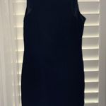 Amanda Smith Black Dress Photo 1