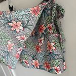 Miami summer wrap skirt wit tie closure. sz Med Photo 4