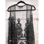 Paparazzi Gray Lace Duster Tank Kimono Photo 4