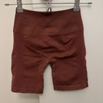 Alphalete  Amplify Shorts 6.5" Photo 0