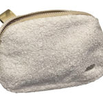 Lole NWOT Lolë Sherpa Fleece Belt Bag Cream Crossbody Fanny Pack Cozy Winter Photo 0