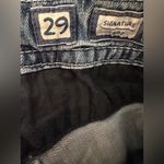 Miss Me  Jeans Womens Size 29 Signature Crop Distressed Photo 5
