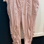 Lululemon  lined dance studio pale pink
Joggers Photo 0