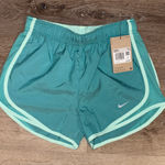 Nike  Women’s Tempo Dri-FIT Midrise 3 inch running shorts in teal NWT Photo 0