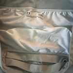 NWT under Armour running Women's Gray Shorts Size L Photo 2