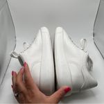 Stuart Weitzman EUC  Pro Sleek Leather Sneakers women’s size 11 white 1624 Photo 7