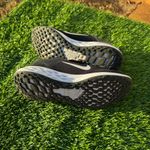 Nike  Women’s DC3729-003 Black Running Shoes Photo 4