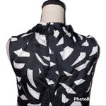 Worthington  small black white geometric sleeveless button back sleeveless blouse Photo 3