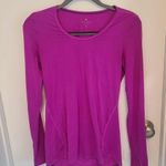 Athleta  Women's Top Size XS Long Sleeve Thumb Hole Scoop Neck High Low Photo 0