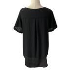 Apt. 9  Black V-Neck Shirt Women Top Size Medium | 33-18 Photo 1