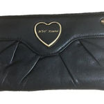 Betsey Johnson  Black Wallet Heart‎ Accent Zip Around Clutch Purse Photo 0