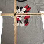 Disney Mickey & Minnie Mouse Kiss Pose Gray T-Shirt XL -Cute Woman’s Graphic Tee Photo 5