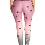 Noli  Yoga Ombré Bird Leggings. Size XSmall. Photo 2