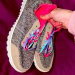 Just Be Stylish Sneakers with Multicolor Laces Photo 1