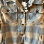 Kensie NWT:  Jeans blue/cream SHACKET oversized plaid button up-pockets~size L Photo 3