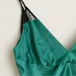 Topshop 13R07QGRN Emerald Green Satin Lace Trim Slip Cami Top Size 10 NWT Photo 3