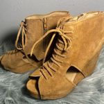 Jeffrey Campbell Mary Roks Perforated Suede Wedge Peep Toe Booties Tan Sz 9 Photo 1