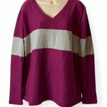 Fantastic Fawn ‎Brushed Knit Colorblock Top Photo 0