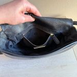 Tory Burch Serif T Leather Saddle Bag Photo 7