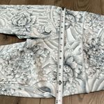 Lululemon High Rise Love Knot Crop 15" Twine White Multi Leggings Size 4 Photo 5