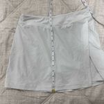 Outdoor Voices White  tennis skirt / skort Medium Photo 6