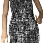 H&M sculpted Tank black/white printed sheath dress Sz 4 New with Tags Photo 0