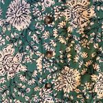 Evereve  Women's green Floral Cropped Flowy Blouse tank camisole top sz s Photo 4