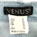 Venus  Light Wash 5 Pocket Diamond‎ Button Closure Jeans Womens Size 16 Photo 2