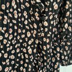 Lulu’s black 3/4 length sleeve pink floral wrap dress with ruffles size Medium‎ Photo 2