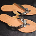 Coach Womens Silver Bow Flip Flop Sandals 6.5 Photo 0