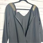 Mark. Black V Photo 6