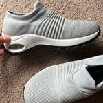 Snowman Shoe Gray Size 8 Photo 1