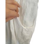 Day + Moon White Linen Gauze V Photo 5