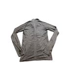 Lululemon  1/2 Zip Swiftly Tech Long Sleeve Womens 8‎ Striped Gray Athletic Photo 4