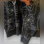 Nike Women's Icon Clash Black Silver Fleece Crop Crew Pullover Size Small Photo 6