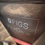 FIGS  brown drawstring hoodie women’s Photo 4