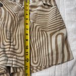 Japna  Skirt Shorts with an elastic waist in back size large Photo 7